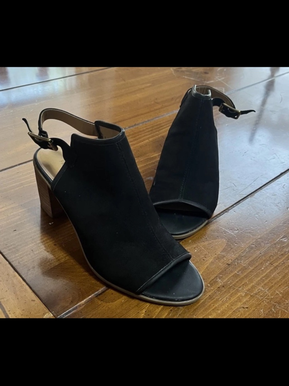 Franco Fortini Aniston Black Leather Block Heel Sandals Women’s 8.5